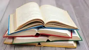 Rüyada kitap satın almak ne anlama gelir? İlim, hikmet, yeni bilgiler edinme ve hayırlı işlerin rüya tabirleri.